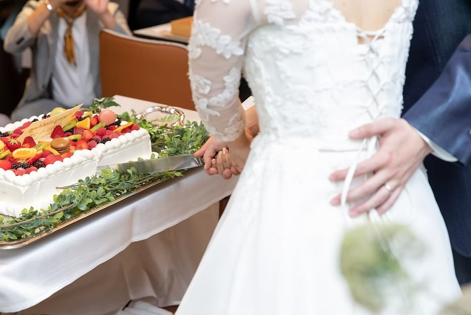 imgi_21_ケーキ入刀 (2).jpg